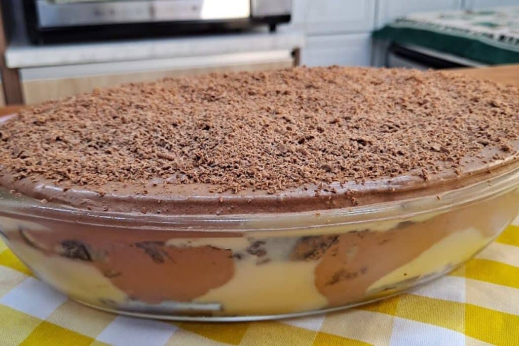 Mousse de nutella com ninho