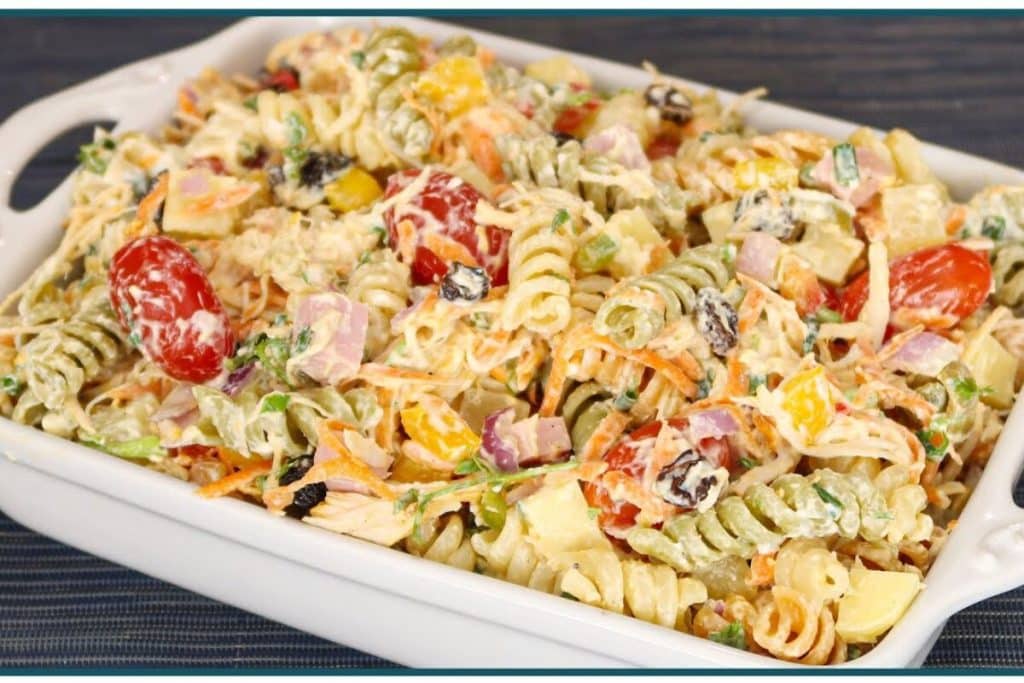 Salpicão com macarrão